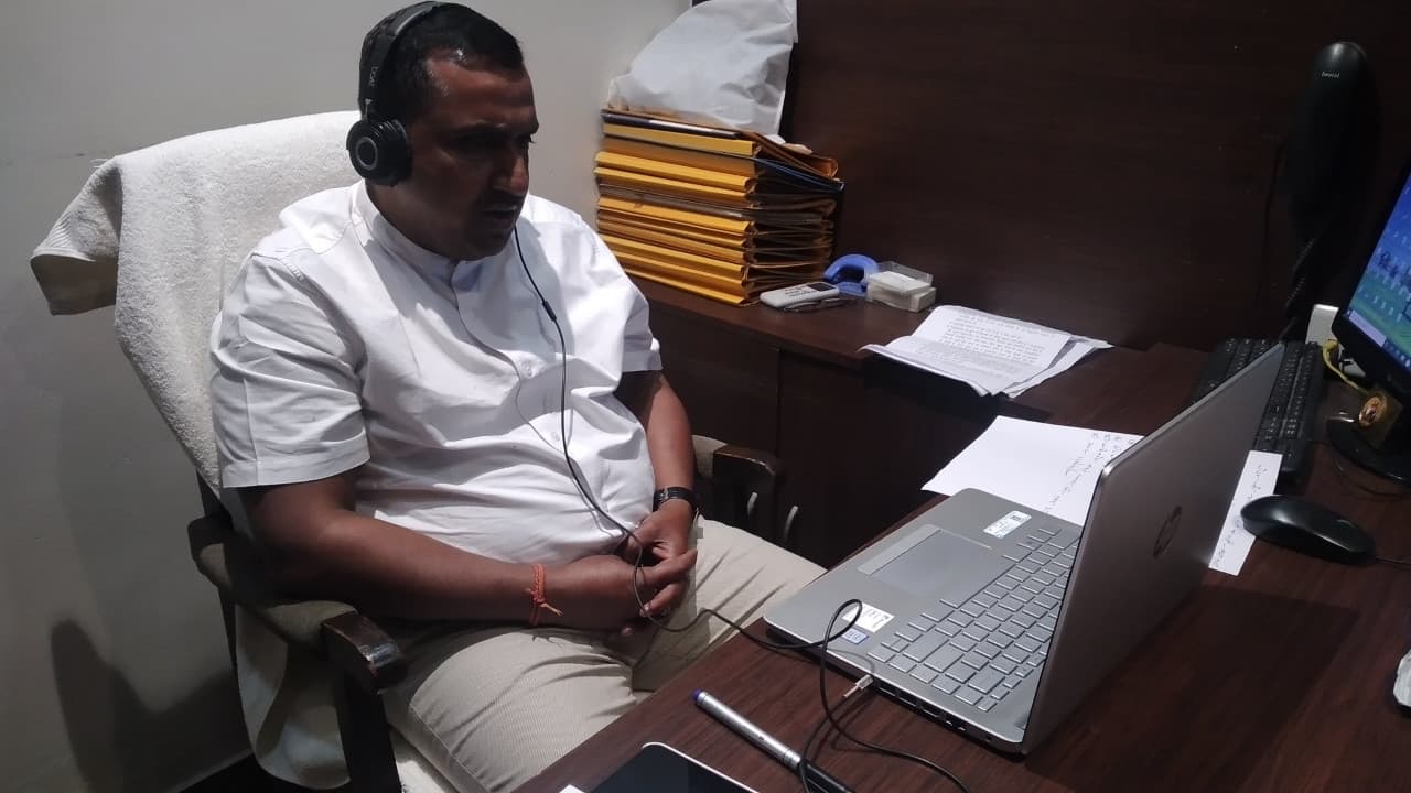 अश्लील वीडियो मामले में मंत्री बन्ना गुप्ता की बढ़ी मुश्किलें, खरगे और राहुल को रिपोर्ट देंगे प्रदेश प्रभारी