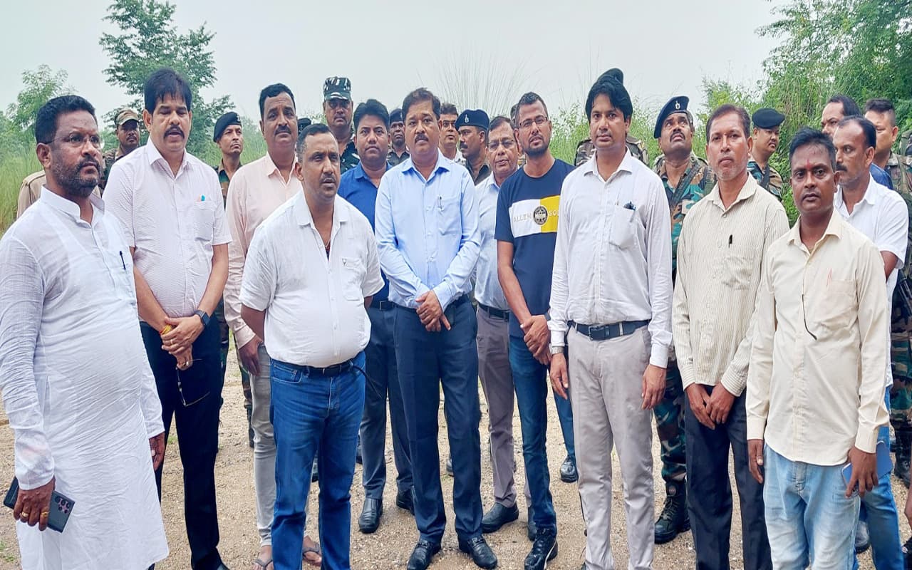 झारखंड : 12 साल से अधूरा पड़ा है खरसावां के आमदा में निर्माणाधीन 500 बेड का अस्पताल, स्वास्थ्य मंत्री गंभीर