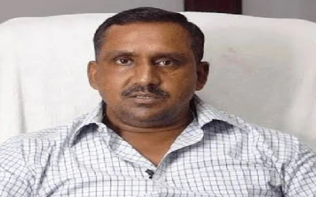 वीडियो वायरल मामला : महिला आयी सामने आयी, बोली- बन्ना गुप्ता को नहीं जानती, पति से कर रही थी चैट