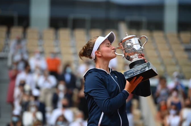 French Open 2021 : बारबोरा क्रेजीकोवा ने इतिहास रचा, अनास्तासिया को हराकर पहली बार बनीं चैंपियन