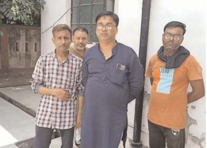 बरेली में कुत्ते के विवाद ने ली टेंट कारोबारी की जान, पड़ोसी ने पीट-पीटकर की हत्या, आरोपी फरार