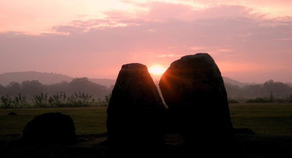 Jharkhand News : उत्तरायण से दक्षिणायन की ओर सूर्य ने ली करवट, बादल छंटते ही दिखा सूर्योदय का अद्भुत नजारा