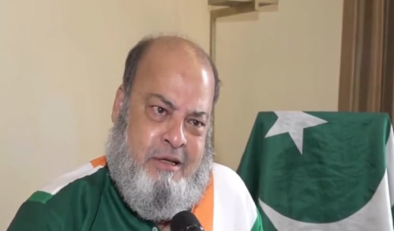 World Cup: 'नीली जर्सी देखते ही घबरा जाता है पाकिस्तान', बशीर चाचा ने खोल दी बाबर सेना की पोल