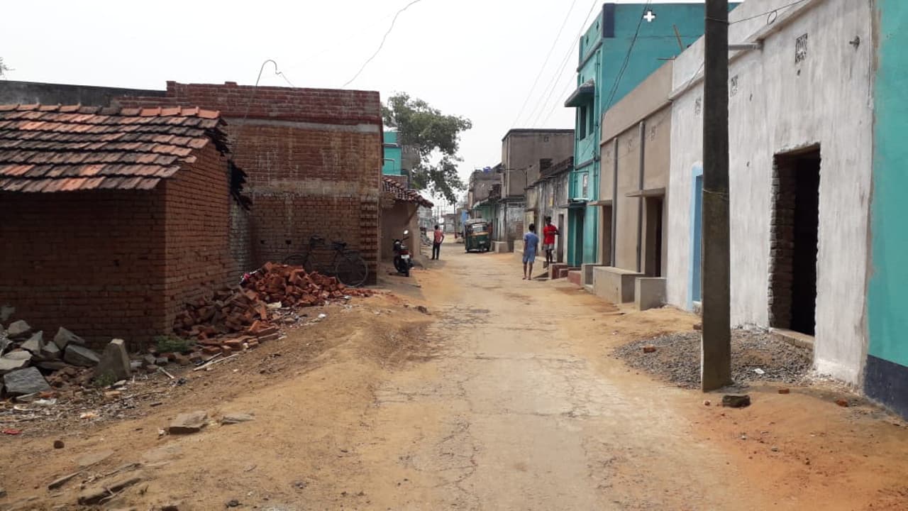 अच्छी खबर :  धनबाद का एक ऐसा गांव जहां आज तक नहीं पहुंचा कोरोना संक्रमण, ग्रामीणों में जागरूकता का दिखा असर, पढ़ें पूरी खबर