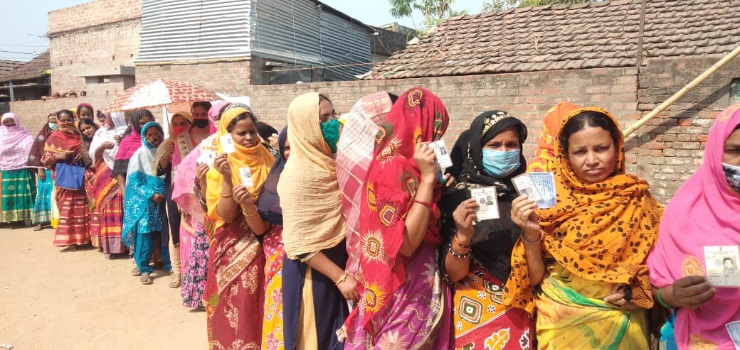 Exit Poll Result में देखें बंगाल चुनाव के पांचवें चरण में किसने मारी बाजी, कौन हारा, हुआ था 82.49 फीसदी मतदान