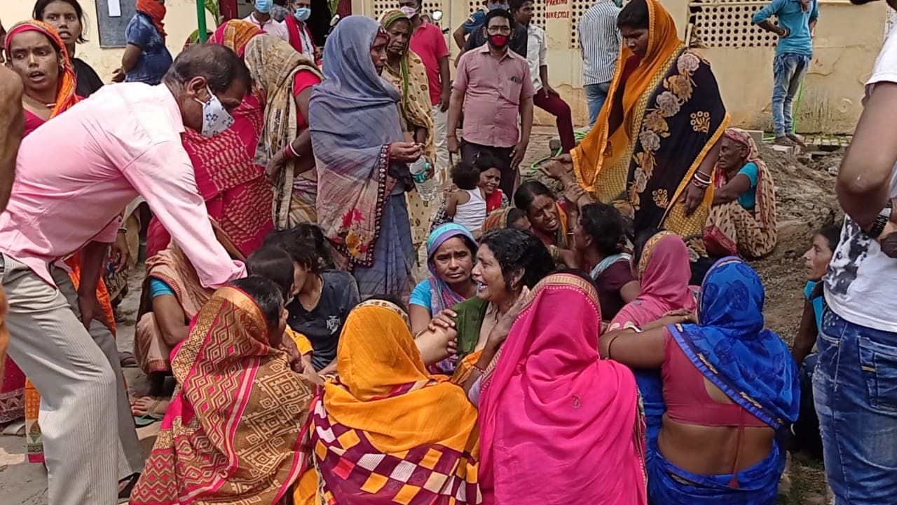 Bhagalpur News: भागलपुर में रिटार्यड फौजी की गोली मार कर हत्या, जमीन विवाद में चल रही पंचायत में ताबड़तोड़ फायरिंग