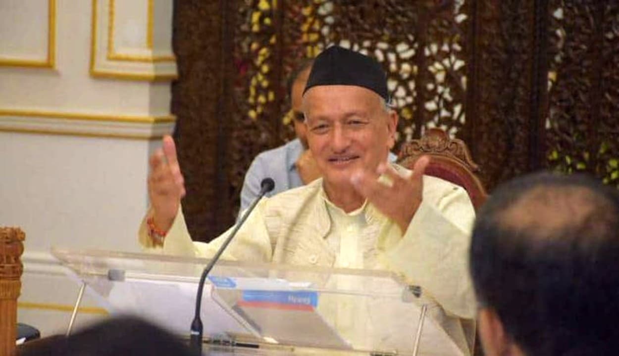 शिवाजी पर राज्यपाल कोश्यारी का विवादित बयान, शिंदे गुट के विधायक ने की हटाने की मांग, टेंशन में BJP
