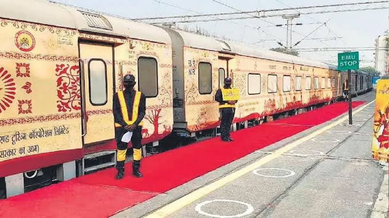 Bharat Gaurav Tourist Train: इस ट्रेन से करें भगवान राम से जुड़ी जगहों के दर्शन, किस्तों में करें भुगतान