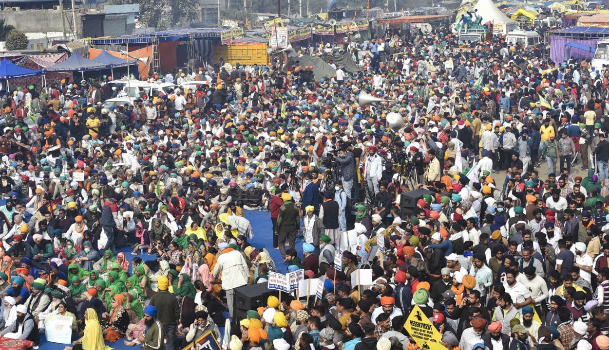 किसानों के भारत बंद का समर्थन से ट्रांसपोर्टरों को हुआ 2000 करोड़ रुपये का हुआ नुकसान