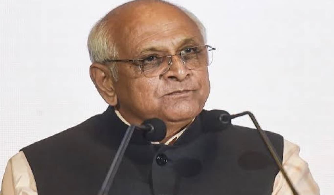 Gujarat: राज्यपाल से मिलकर भूपेंद्र पटेल ने पेश किया सरकार बनाने का दावा, कैबिनेट में इन्हें मिलेगा मौका!