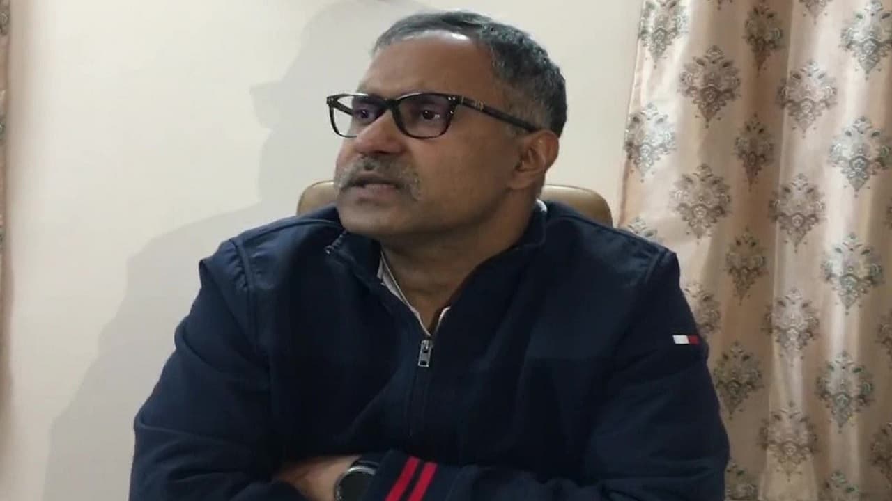 मॉडल को ब्लैकमेल कर राजस्थान के मंत्री को Honey Trap में फंसाने की कोशिश के आरोप में 3 गिरफ्तार