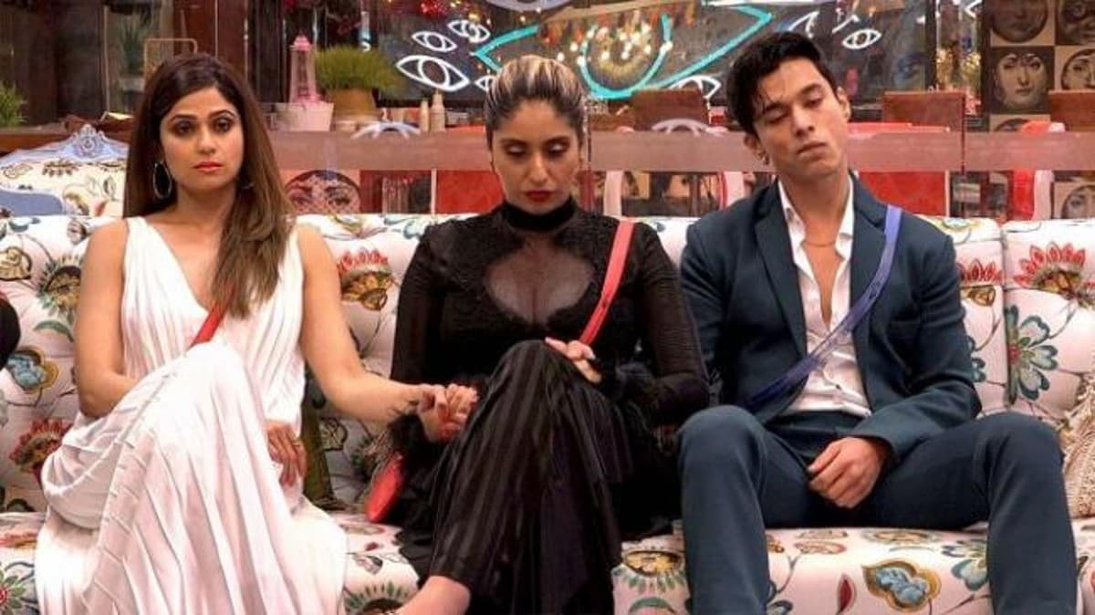 Bigg Boss OTT : बिग बॉस से ये कंटेस्टेंट हुईं घर से बाहर, प्रतीक सहजपाल को लगा बड़ा झटका