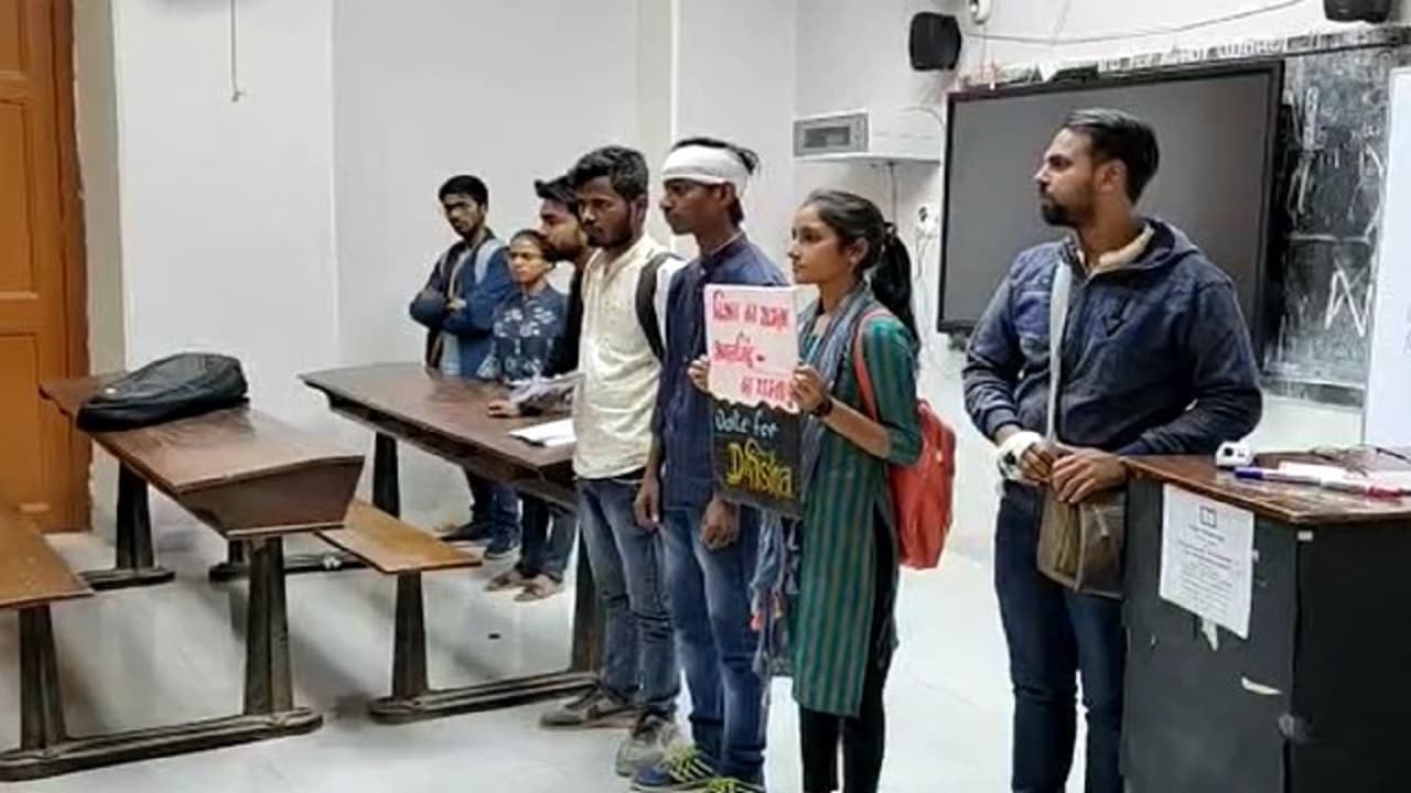PU Student Union Election: बीएन कॉलेज में दिशा के साथ मारपीट से छात्र संघों में आक्रोश, कहीं ये बड़ी बात
