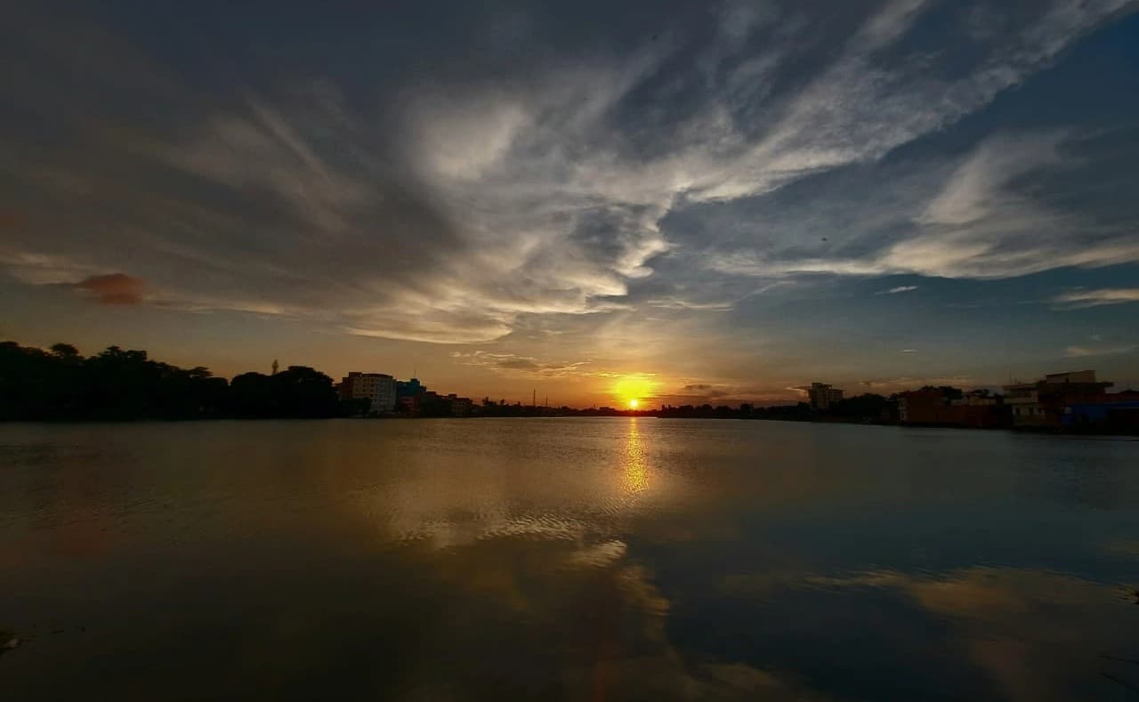 Kal Ka Mausam: बिहार से छठे मॉनसून के बादल, दशहरा पर बारिश को लेकर IMD ने दिया अपडेट...