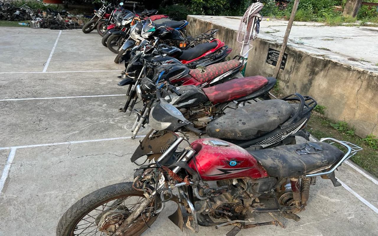 सावधान! पटना में हर महीने हो रही 500 बाइक की चोरी, अपराध और शराब डिलिवरी में हो रहा इस्तेमाल