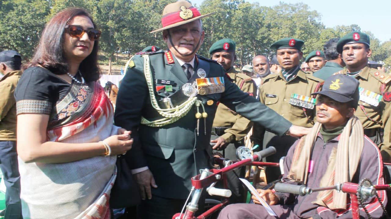 Bipin Rawat Death News: झारखंड से जुड़ी हैं CDS रावत की यादें, गुमला के जारी ब्लॉक को दिया था वीरभूमि का दर्जा