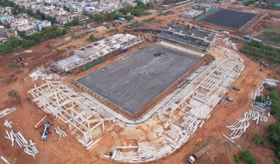 Biggest Hockey Stadium: भगवान बिरसा के नाम पर सुंदरगढ़ में बन रहा है भारत का सबसे बड़ा हॉकी स्टेडियम