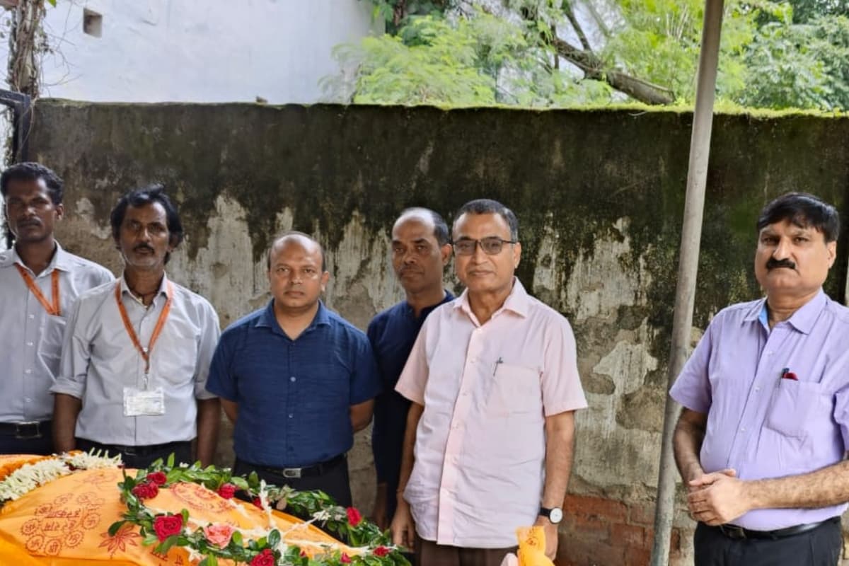 देहदान की मिसाल: विश्व हिंदू परिषद के दधीचि देवी प्रसाद शुक्ला की बॉडी से अब पढ़ाई करेंगे रिम्स के स्टूडेंट्स