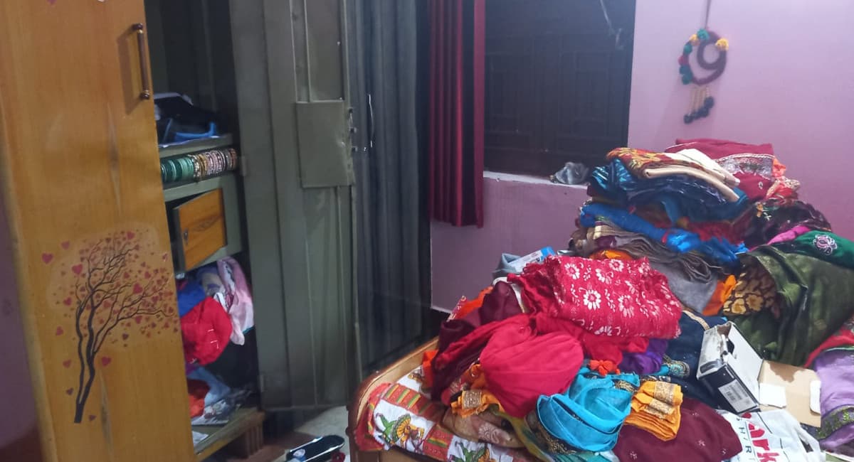 महापर्व छठ मनाने बिहार के भागलपुर गये बोकारो निवासी को पड़ा महंगा, बंद घर को चोरों ने बनाया निशाना