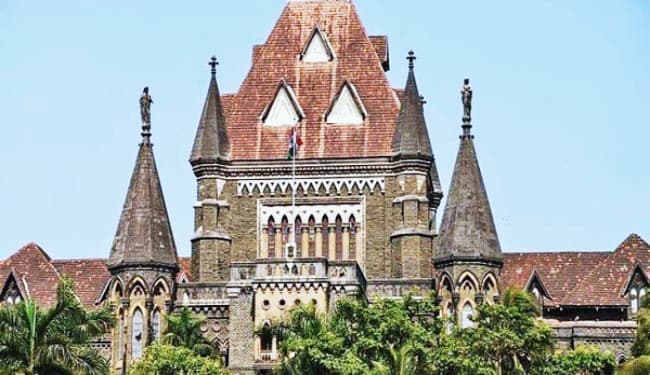 Maharashtra Corona Restrictions: महाराष्ट्र में हटे सभी कोविड प्रतिबंध, मास्क पहनना भी जरूरी नहीं