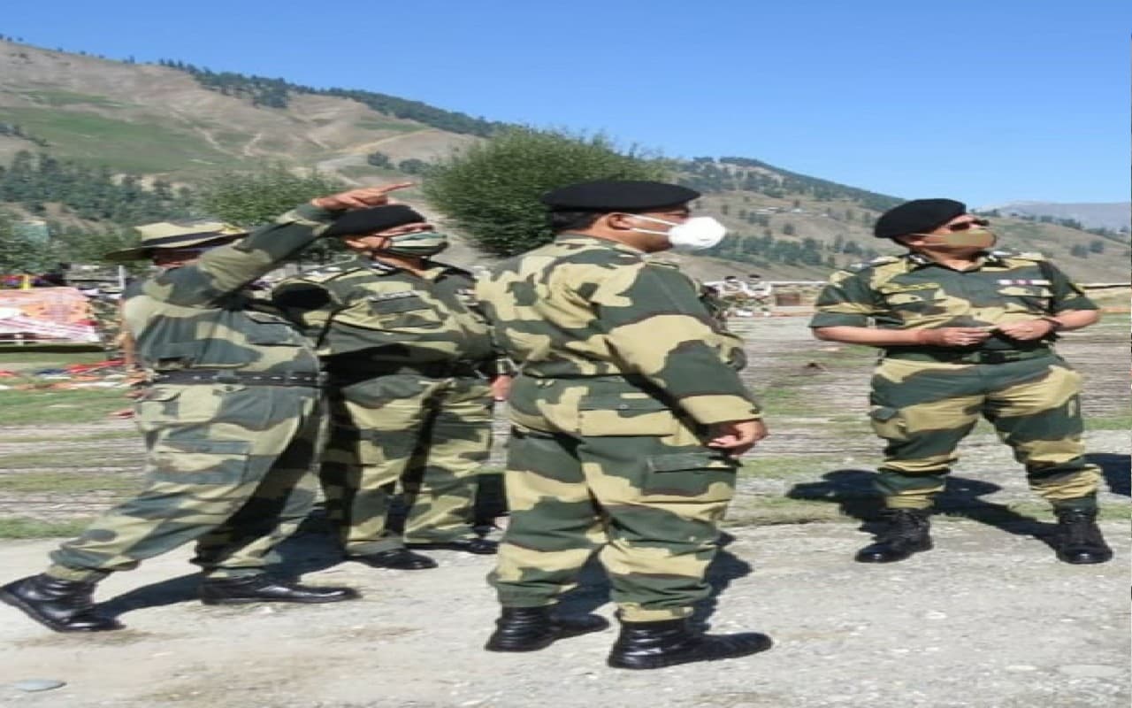 बांग्लादेश से 97.31 लाख का ब्राउन सुगर लाया गया भारत, महिला गिरफ्तार