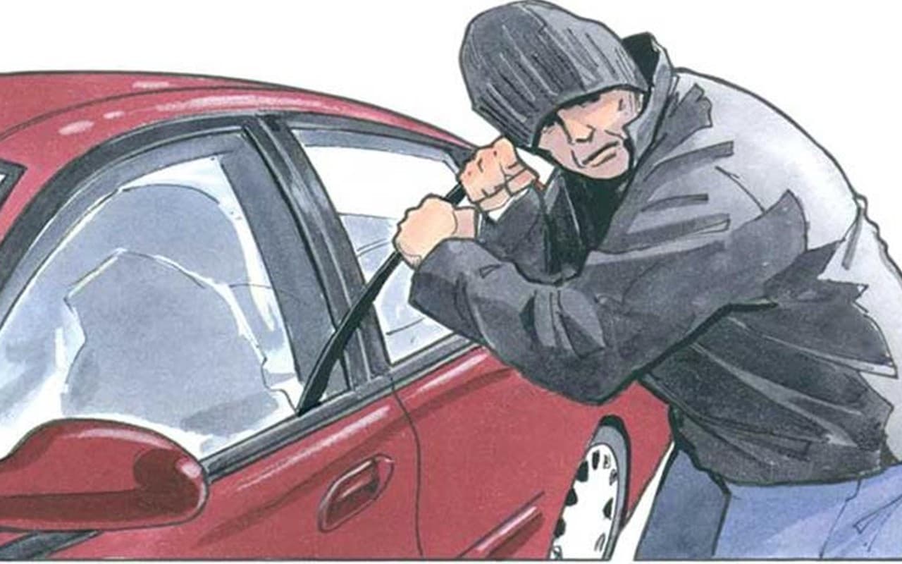 10 करोड़ का आलीशान घर, 3 पत्नियां, सरकारी लिंक, मिलिए अनिल चौहान से जिन्होंने चुराईं 5,000 कारें