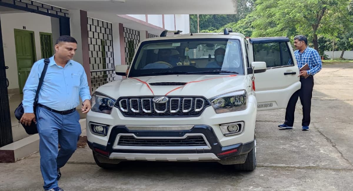 रूपा तिर्की मौत मामला : पटना CBI की 4 सदस्यीय टीम पहुंची साहिबगंज, सील क्वार्टर का किया मुआयना