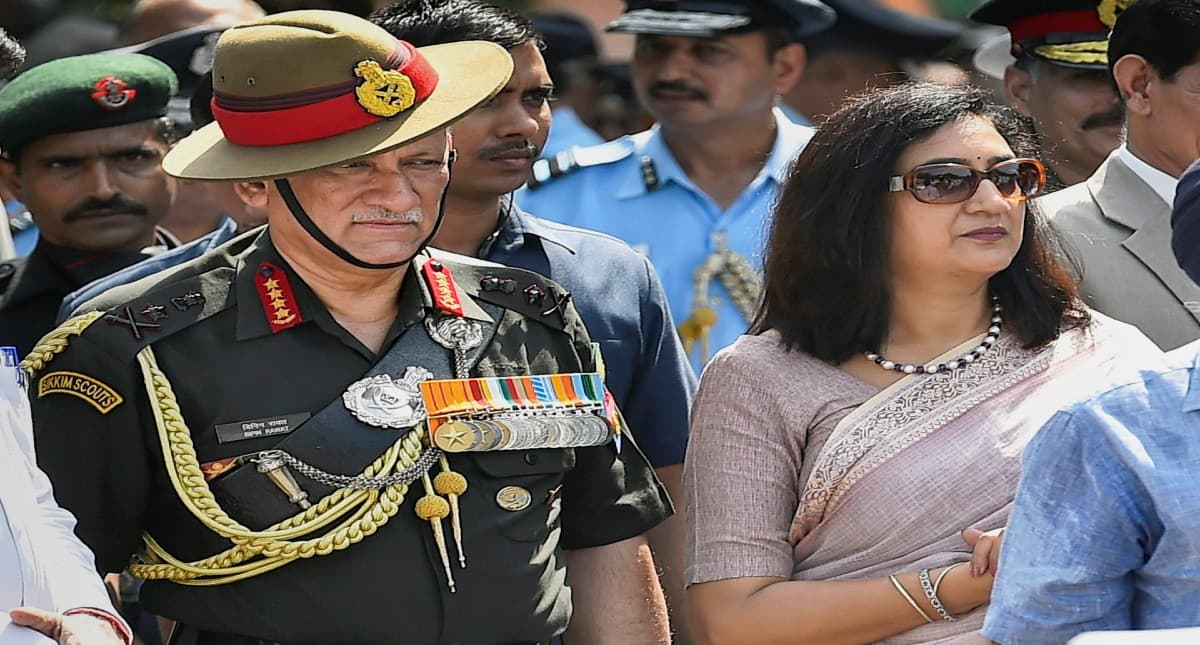 Bipin Rawat Death News: सीडीएस बिपिन रावत और उनकी पत्नी का शुक्रवार को होगा अंतिम संस्कार