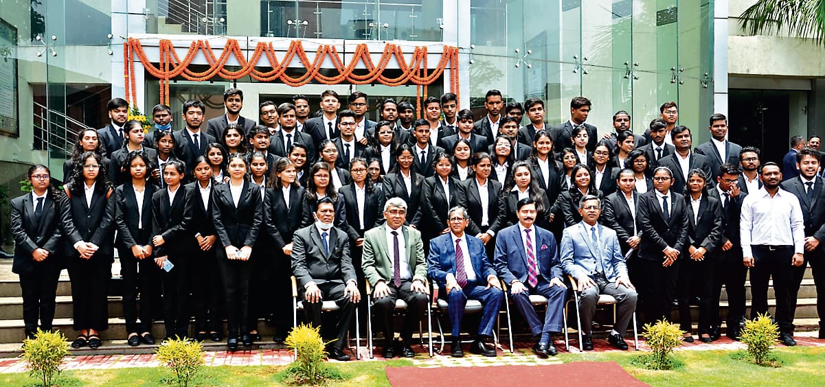 न्यायाधीश केवल मध्यस्थ नहीं, न्याय के प्रशासक भी हैं, उन्हें सामाजिक वास्तविकताओं से अवगत होना जरूरी