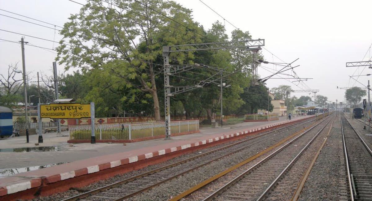 Railway News: बरेली-अलीगढ़ पैसेंजर एक और बीआर पैसेंजर का संचालन दो अप्रैल से, जानें ट्रेनों की टाइमिंग Railway News: बरेली-अलीगढ़ पैसेंजर एक और बीआर पैसेंजर का संचालन दो अप्रैल से, जानें ट्रेनों की टाइमिंग