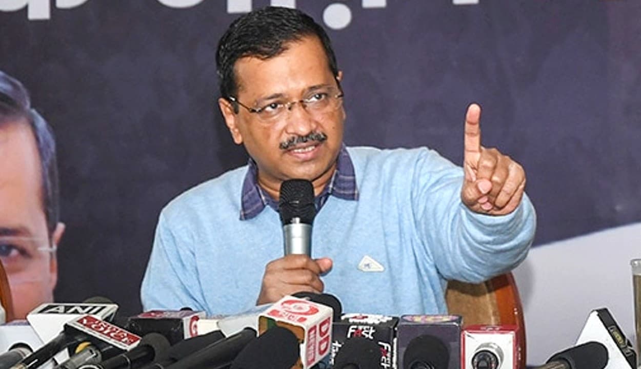 अरविंद केजरीवाल सरकार का बड़ा फैसला, दिल्ली जलबोर्ड में ठेके पर काम करने वाले कर्मचारी किए गए पक्का
