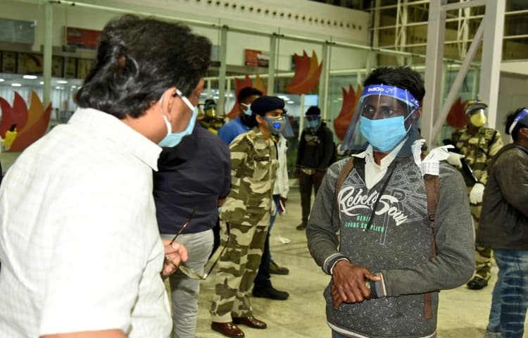 सीएम हेमंत सोरेन ने उद्योग व कॉरपोरेट घरानों से क्या की अपील, जानिए