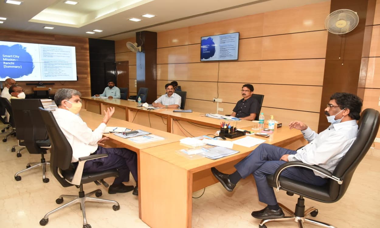 7 एकड़ में बनने वाला कन्वेंशन सेंटर सचिवालय निर्माण के लिए उपयुक्त : हेमंत सोरेन