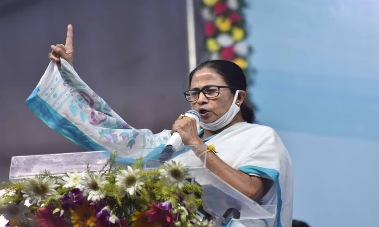 नारद स्टिंग केस में ममता बनर्जी की याचिका पर सुप्रीम कोर्ट में सुनवाई, 25 जून को अगली तिथि निर्धारित