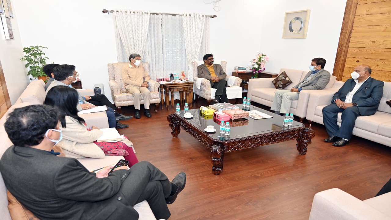 Sarkari Jobs: झारखंड में जल्द निकलेगी बंपर वैकेंसी,CM हेमंत सोरेन ने उच्च स्तरीय बैठक में दिये कई निर्देश