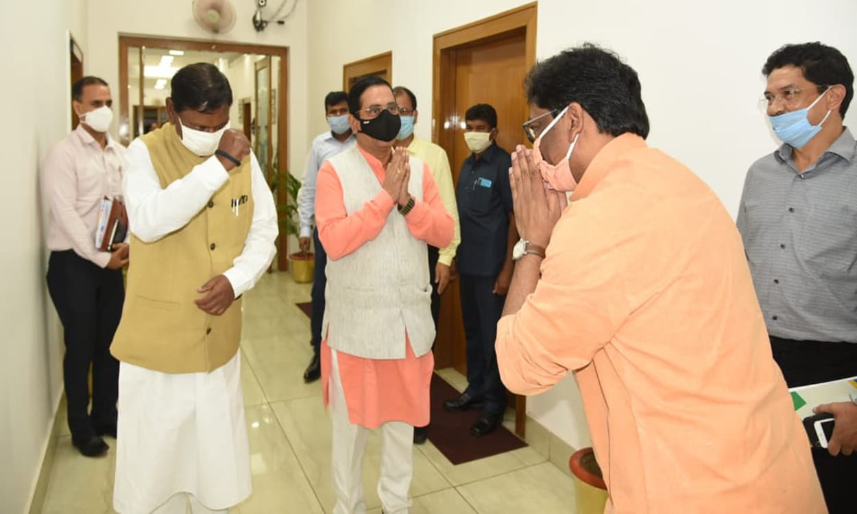 केंद्रीय कोयला मंत्री का ऐलान: कोरोना संक्रमण से काेलकर्मियों की मौत पर मिलेगा मुआवजा