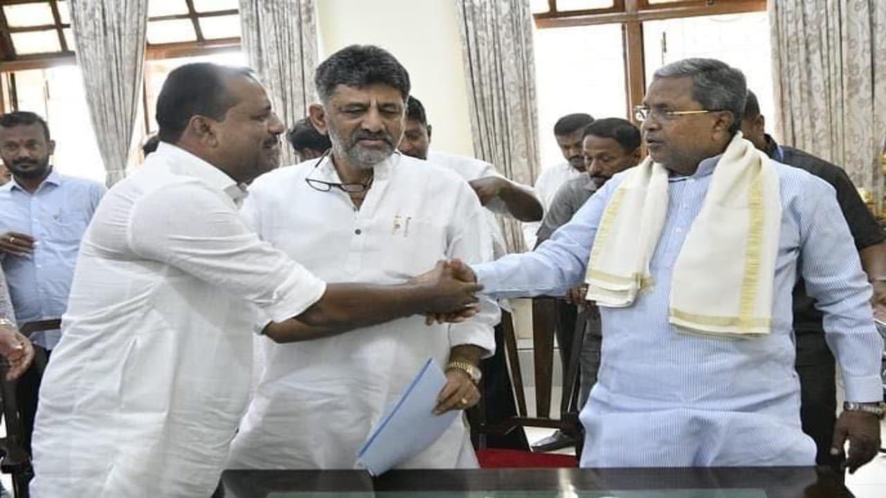Karnataka: क्या कर्नाटक कांग्रेस में सब ठीक नहीं? तीन और उपमुख्यमंत्री की मांग पर बवाल