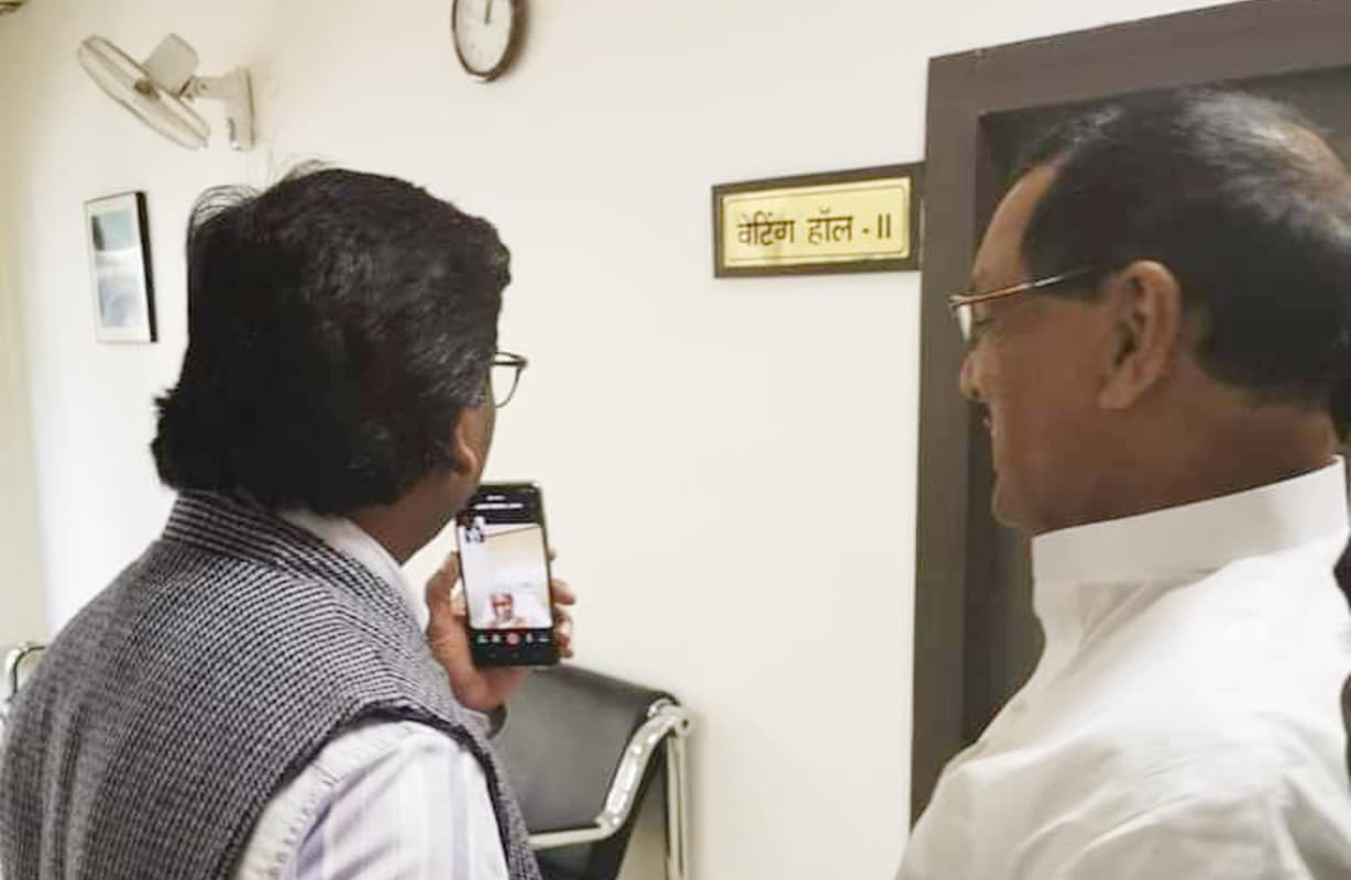हेमंत सोरेन ने वीडियो कॉल करके जाना चेन्नई में इलाज करा रहे झारखंड के शिक्षा मंत्री जगरनाथ महतो का हाल