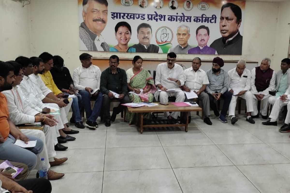 झारखंड: कांग्रेस को बनाएं मजबूत, राहुल गांधी की भारत जोड़ो यात्रा के संदेश को पहुंचाएं घर-घर, बोले राजेश ठाकुर