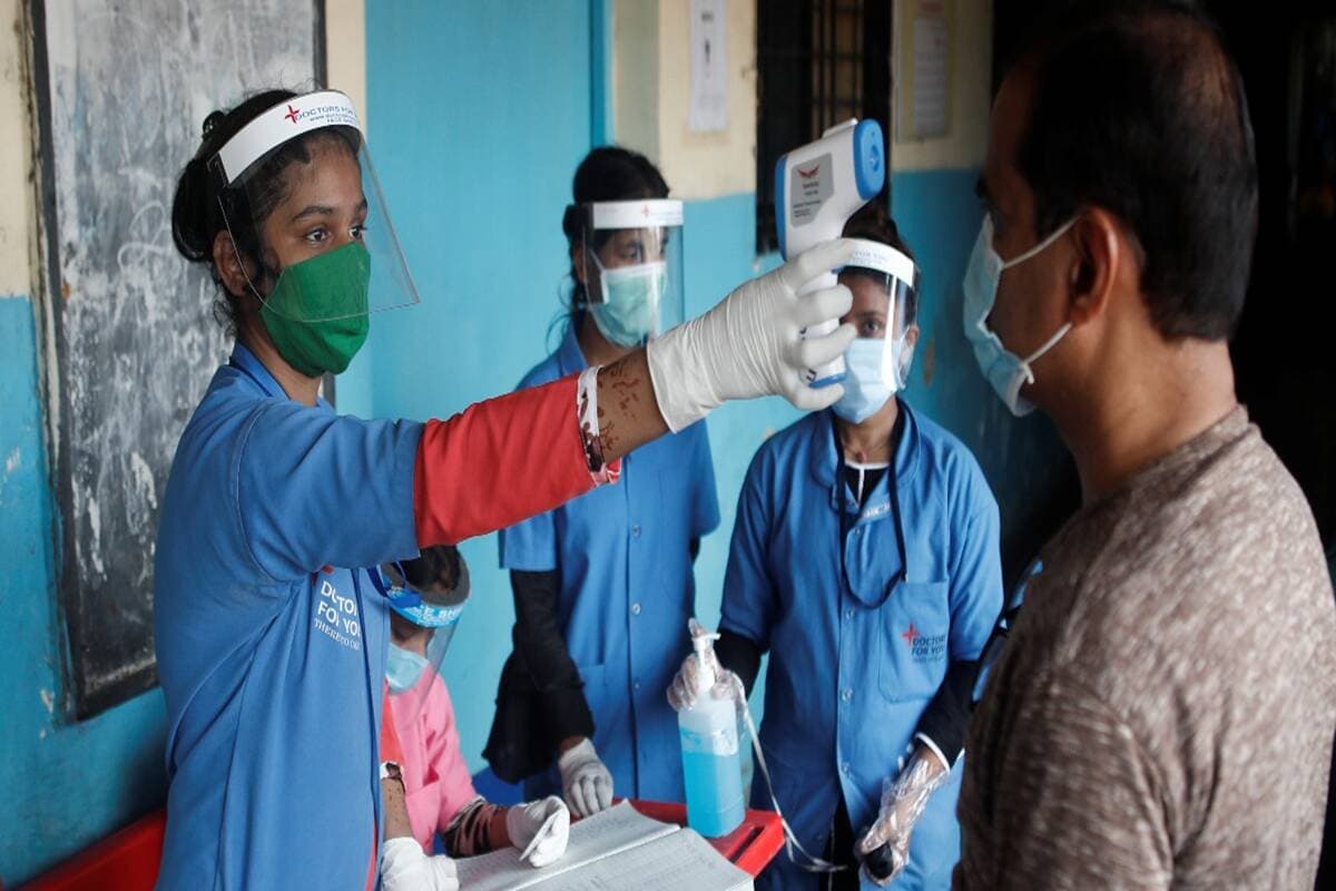 Coronavirus India: 24 घंटे में मिले 46,232 नये कोरोना केस, 90,50,598 हुई संक्रमितों की संख्या