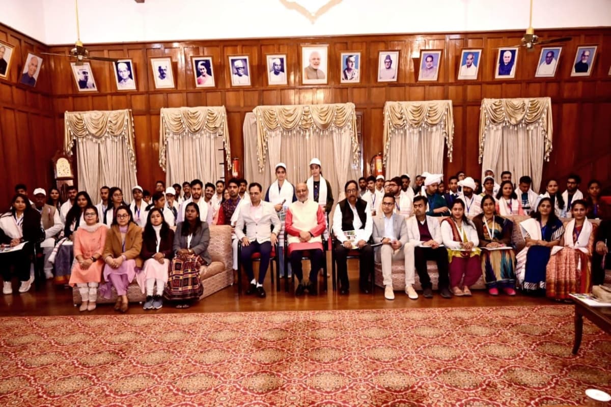 झारखंड:राजभवन में युवा संगम, श्रीराम म‍ंदिर प्राण प्रतिष्ठा समारोह को लेकर क्या बोले राज्यपाल सीपी राधाकृष्णन?