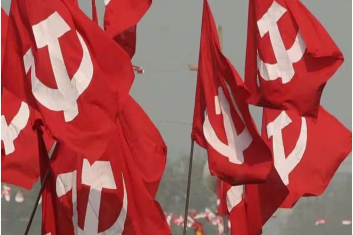 बंगाल : माकपा ने भाजपा का साथ देनेवाले नेताओं पर की सख्ती,150 समर्थकों के खिलाफ हुई कार्रवाई