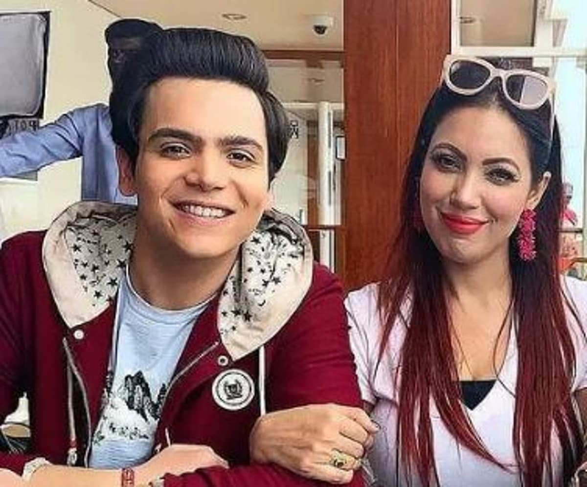 Tarak Mehta Ka Ooltah Chashmah : टप्पू संग वायरल हुई बबीता जी की रोमांटिक तस्वीर! उस वक्त उनके साथ...