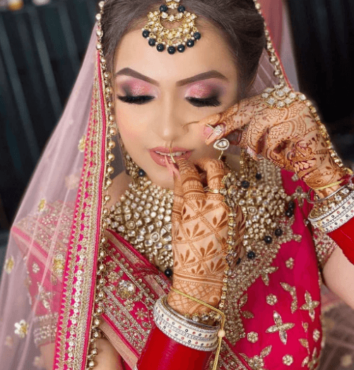 करवा चौथ 2021 : महिलाएं गलती से भी न करें ये काम, धार्मिक मान्याताओं के अनुसार ऐसा करने से होता है अशुभ