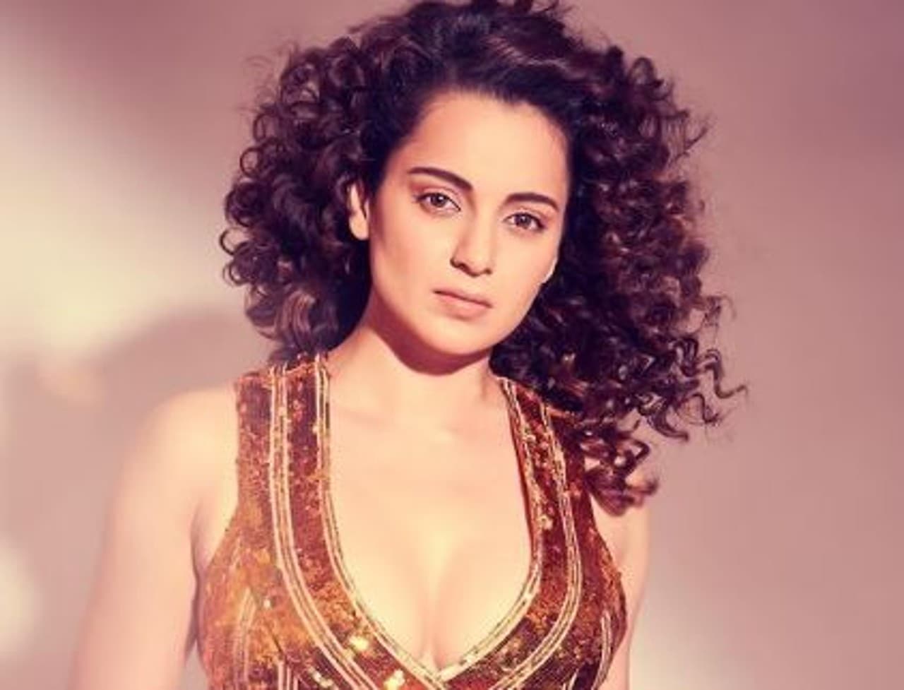 कंगना रनौत ने Indira Gandhi की तारीफ में कह दी ये बड़ी बात, जानिए क्या-क्या कहा