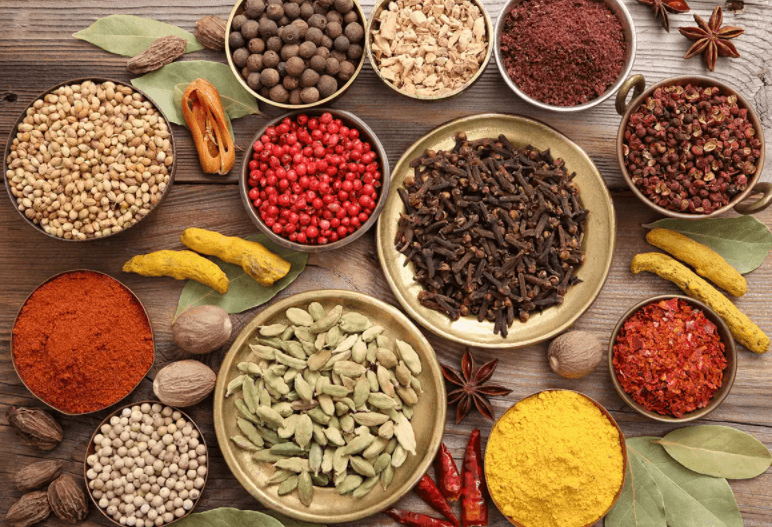 World Diabetes Day 2021: डायबिटीज टाइप-2 आसानी से करें मैनेज, किचन में मौजूद इन चीजों के सेवन से होगा फायदा