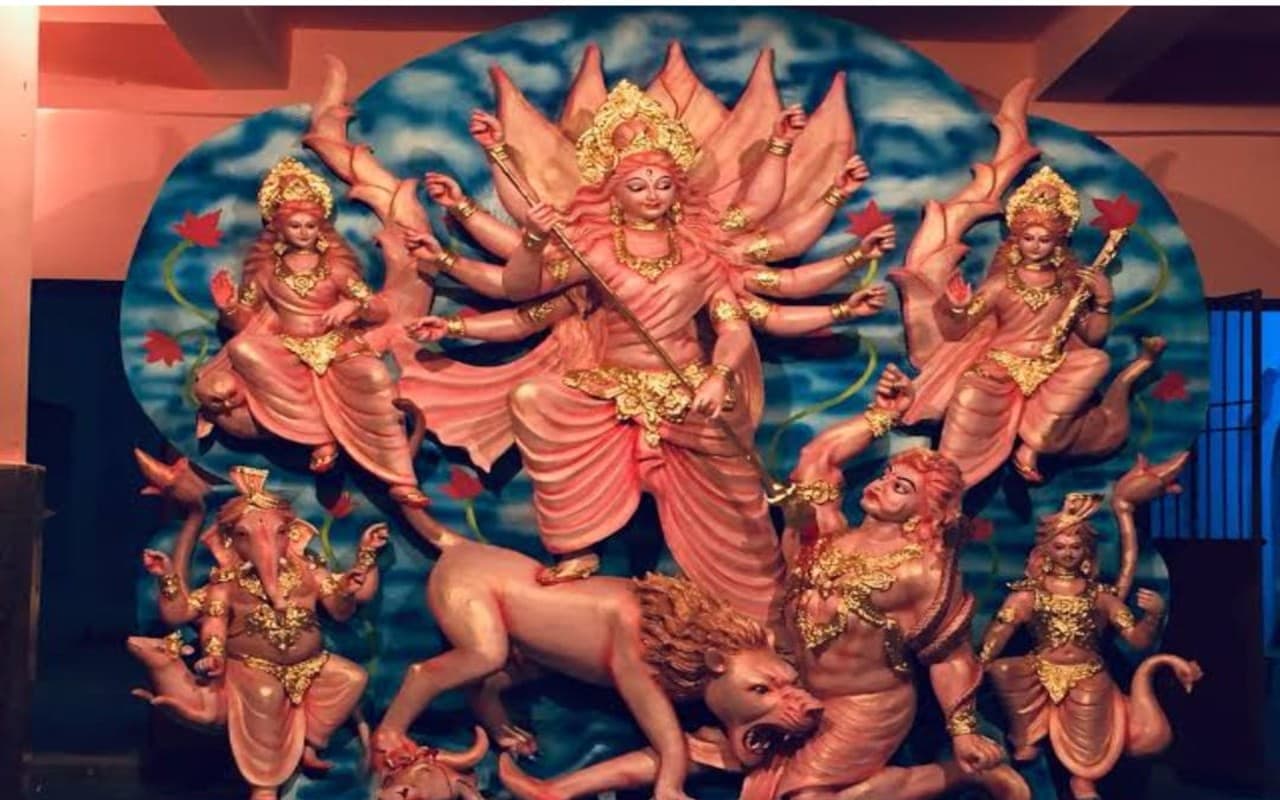 Shardiya Navratri 2023 : देश में अलग अलग नाम से मनाया जाता है दुर्गा पूजा