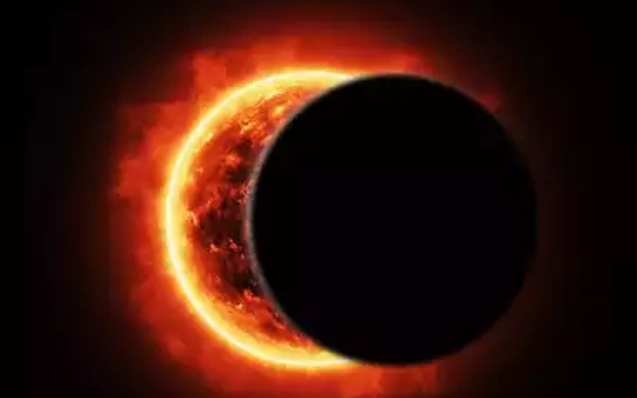 Chandra Grahan 2022: भारत के इन शहरों में दिखेगा चंद्र ग्रहण, जानें बड़ी बातें