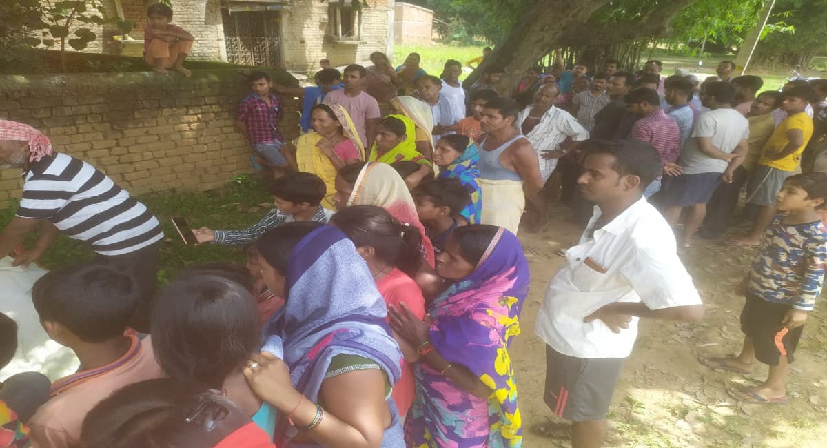 Jharkhand News : फ्री फायर गेम की लत ने गिरिडीह के नाबालिग की ली जान, शव पहुंचते ही गांव में पसरा सन्नाटा