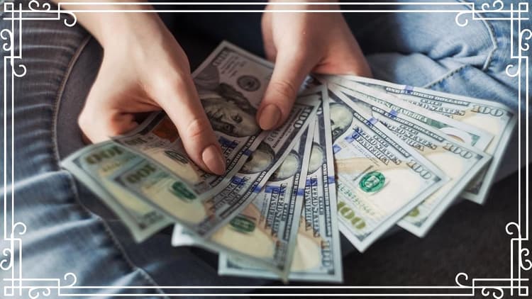 OMG! 43 हजार के बदले कंपनी ने दी 1.43 करोड़ रुपये सैलरी, रिजाइन कर कर्मचारी फरार